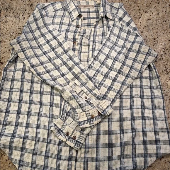 Basic Elements Lightweight Plaid Overshirr - Picture 2 of 6